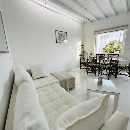 Golden Horizon Appartement *